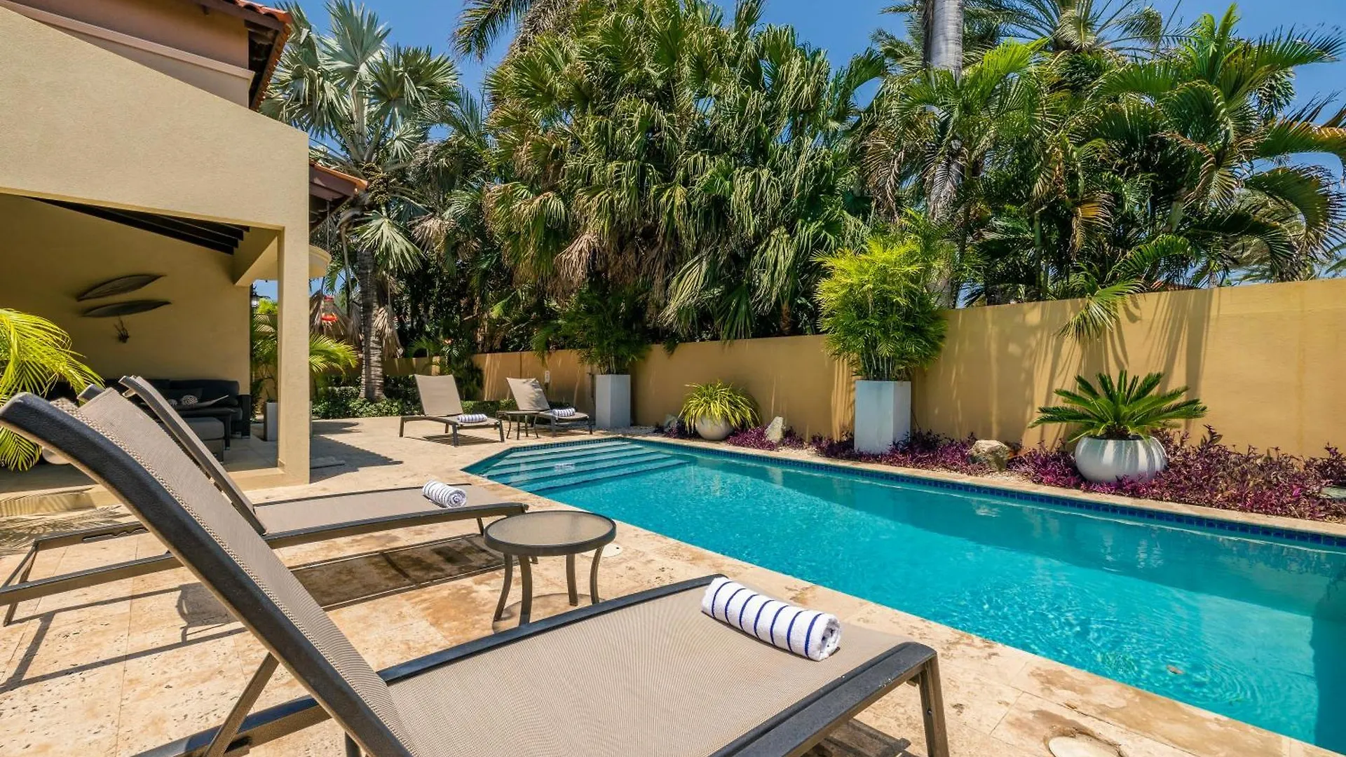 Aparthotel Bocobay Gold Coast Resort Palm Beach